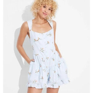 NWT Xs wild fable floral romper
